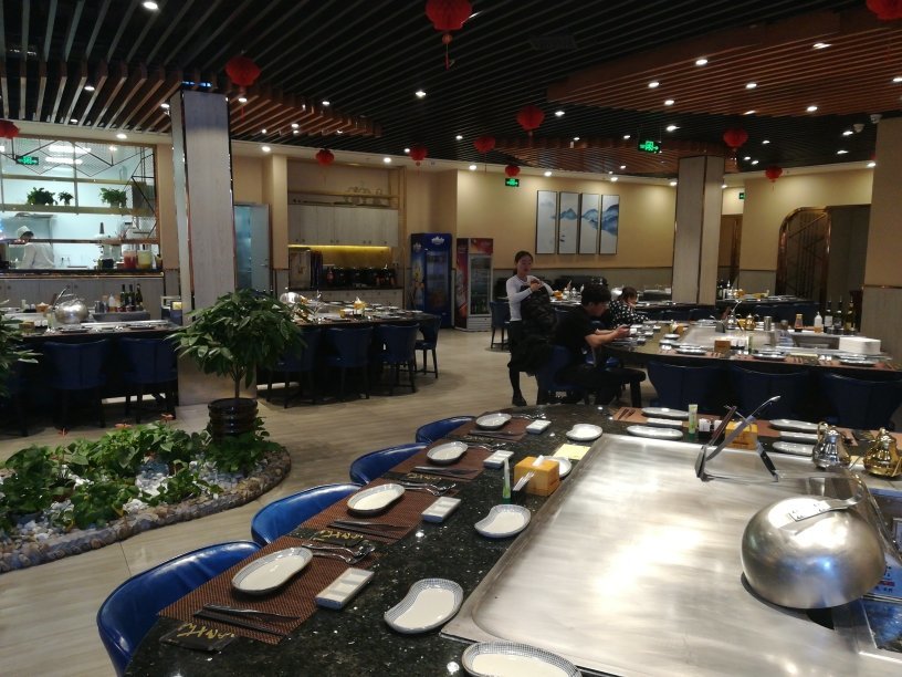 浙江十叶餐饮管理 深耕本土，以匠心重塑餐饮管理新范式